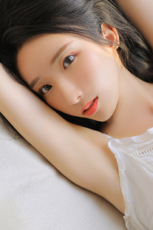 劳拉